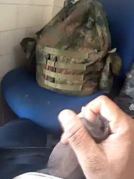 Loquillopajero online show from 11-08-25, 07:39