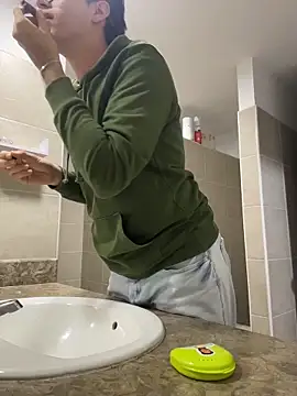 daddyssecret  online show from 02-03-26, 03:37