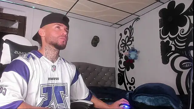 couple-hothot online show from 11-19-25, 09:26