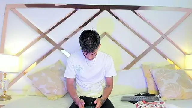 Aitana valverde online show from 11-07-25, 07:51