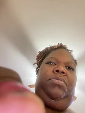 Babygir85 online show from 04-14-26, 02:00