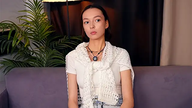 IvetteZermeno online show from 11-06-25, 03:38