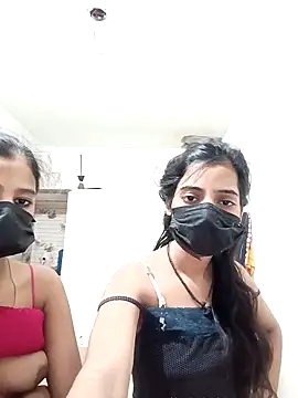 Hot komall online show from 02-11-26, 01:49