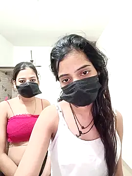 Hot komall online show from 02-07-26, 01:24