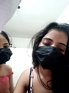 Hot komall online show from 02-14-26, 01:28