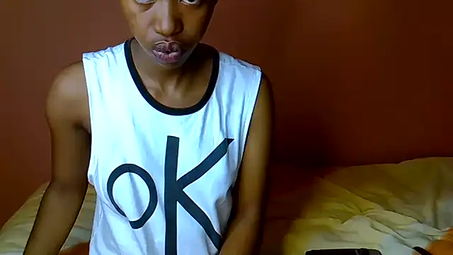 Snapshot of ScorpioBlue_ chatting on 12-14-25, 07:08 ScorpioBlue online show from 12-14-25, 07:08