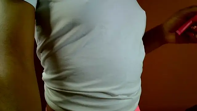 Snapshot of ScorpioBlue_ chatting on 11-28-25, 12:11 ScorpioBlue online show from 11-28-25, 12:11