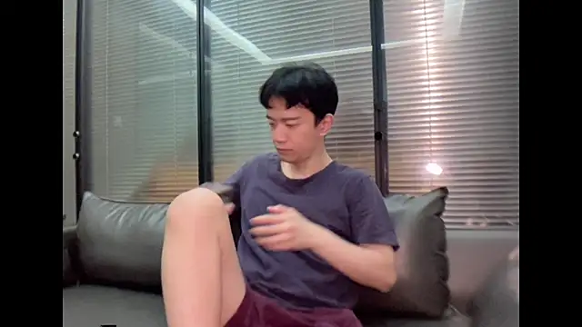 CouplingCry online show from 12-03-25, 02:49