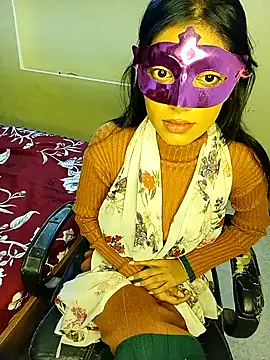 Snapshot of kiss-wish chatting on 11-14-25, 10:41 kiss-wish online show from 11-14-25, 10:41