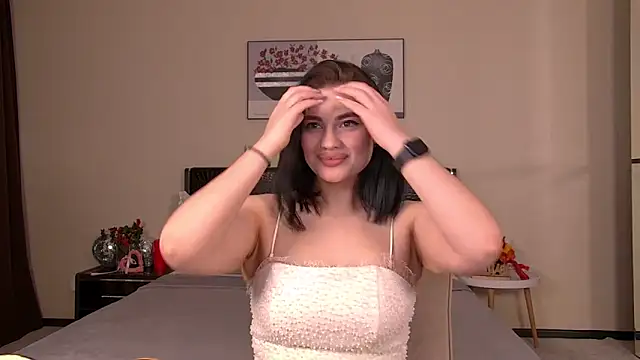 AdrianaTorres online show from 11-16-25, 07:18