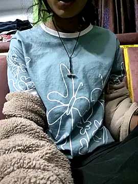 Snapshot of Hasinaji chatting on 11-07-25, 03:55 Hasinaji online show from 11-07-25, 03:55