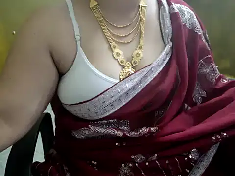 Snapshot of Tamil_VirginAss2 chatting on 02-09-26, 03:54 Tamil VirginAss2 online show from 02-09-26, 03:54