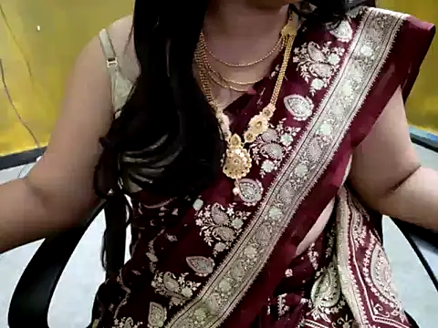 Snapshot of Tamil_VirginAss2 chatting on 11-23-25, 06:23 Tamil VirginAss2 online show from 11-23-25, 06:23