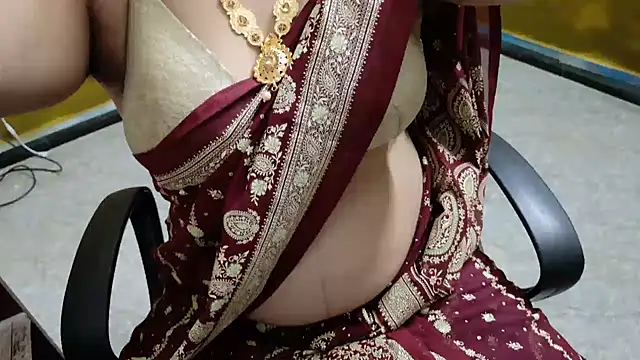 Snapshot of Tamil_VirginAss2 chatting on 11-19-25, 05:07 Tamil VirginAss2 online show from 11-19-25, 05:07