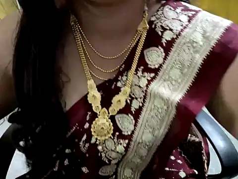 Snapshot of Tamil_VirginAss2 chatting on 11-21-25, 06:45 Tamil VirginAss2 online show from 11-21-25, 06:45