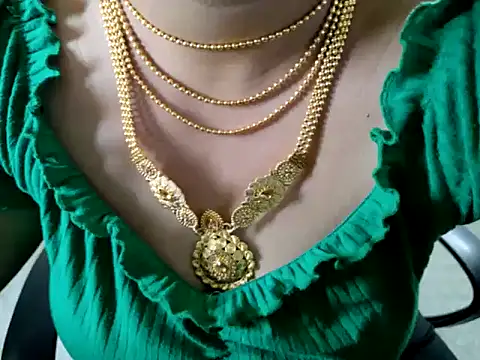 Snapshot of Tamil_VirginAss2 chatting on 12-01-25, 06:36 Tamil VirginAss2 online show from 12-01-25, 06:36