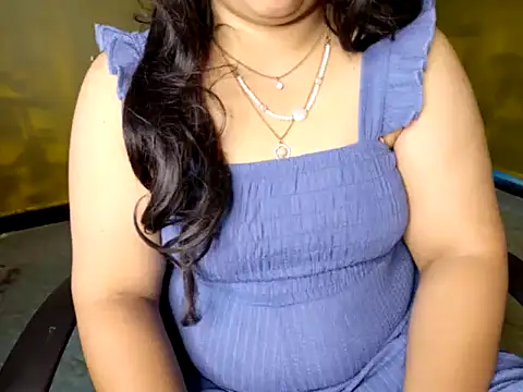 Snapshot of Tamil_VirginAss2 chatting on 12-19-25, 05:21 Tamil VirginAss2 online show from 12-19-25, 05:21