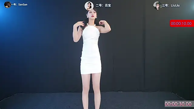 Snapshot of MHe-002 chatting on 11-07-25, 11:15 MHe-002 online show from 11-07-25, 11:15