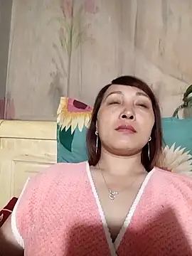 Missa-kute20 online show from 03-10-26, 02:32