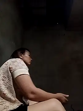 Missa-kute20 online show from 04-16-26, 10:34