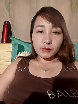 Missa-kute20 online show from 11-28-25, 05:29