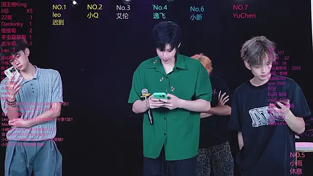 Snapshot of AAA-winner chatting on 06-09-26, 02:23 AAA-winner online show from 06-09-26, 02:23