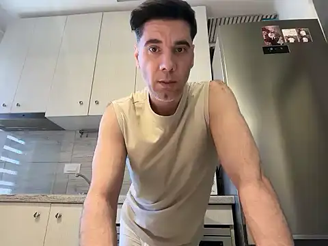 Snapshot of marcoo_x chatting on 05-26-26, 07:06 marcoo x online show from 05-26-26, 07:06