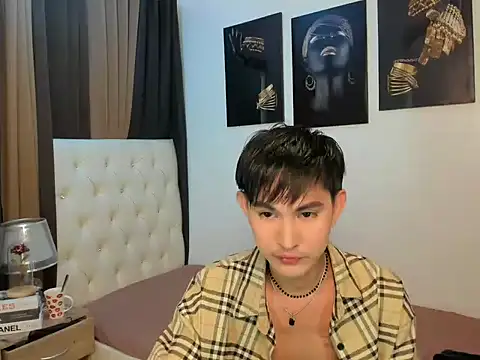 Urloverhardcock online show from 11-08-25, 05:05