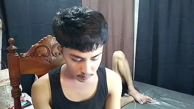 Snapshot of Urloverhardcock chatting on 07-07-26, 03:04 Urloverhardcock online show from 07-07-26, 03:04