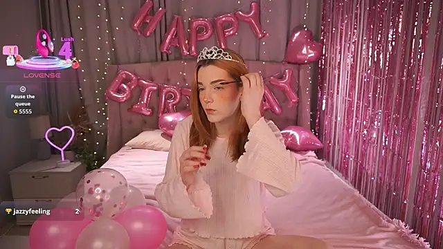 AvaRyder online show from 12-17-25, 01:38