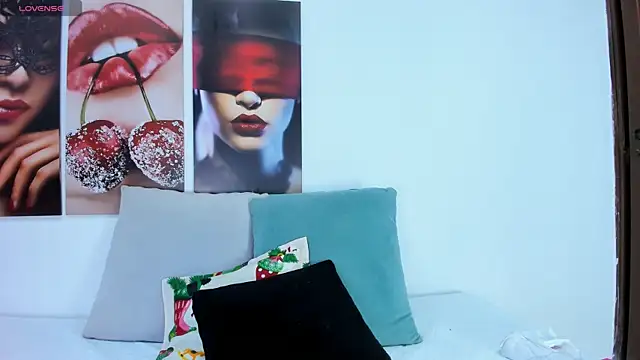 Andhrea Vale online show from 11-18-25, 11:35