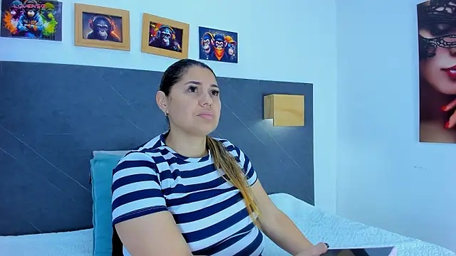 Andhrea Vale online show from 03-12-26, 12:31