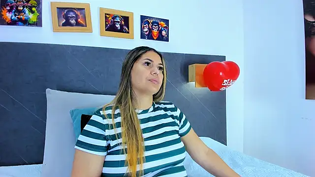 Andhrea Vale online show from 02-14-26, 12:05