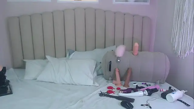 aleskaswarovski online show from 02-03-26, 03:28