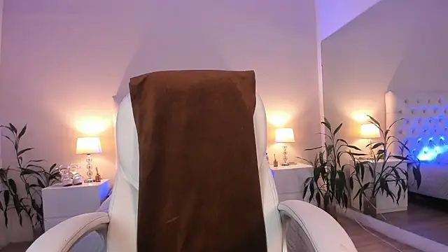 Scarlett Bunny  online show from 04-06-26, 01:23