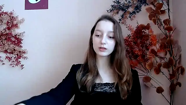 Snapshot of Curlyyy_Girl chatting on 11-14-25, 11:25 Curlyyy Girl online show from 11-14-25, 11:25