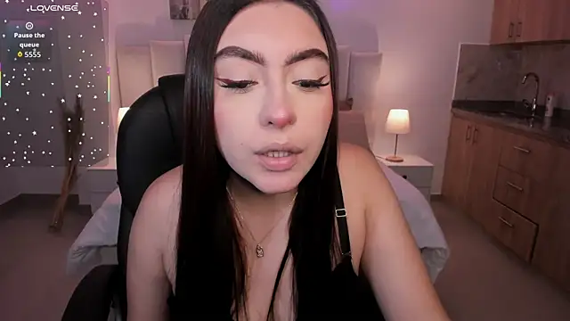 Maya vexx online show from 01-10-26, 08:48