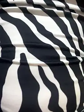 Snapshot of _vaiolet_owo chatting on 11-16-25, 07:07 vaiolet owo online show from 11-16-25, 07:07