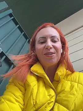 Snapshot of pervimilf chatting on 11-11-25, 02:12 pervimilf online show from 11-11-25, 02:12