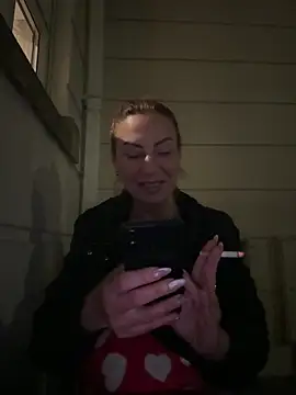 pervimilf online show from 12-23-25, 12:00