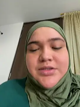 sweetmuslim01 online show from 07-06-26, 10:34