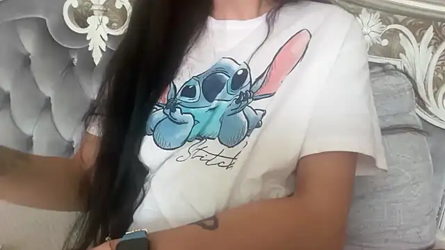 Snapshot of Angelinaa19 chatting on 04-29-26, 07:56 Angelinaa19 online show from 04-29-26, 07:56