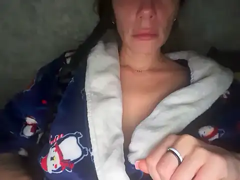 Angelinaa19 online show from 11-20-25, 08:48