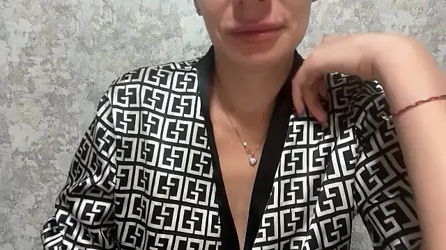 Angelinaa19 online show from 03-19-26, 08:09