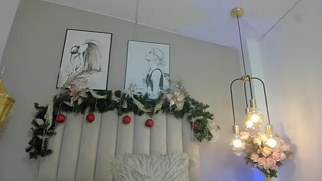 EmilyMiller 22 online show from 12-18-25, 11:47