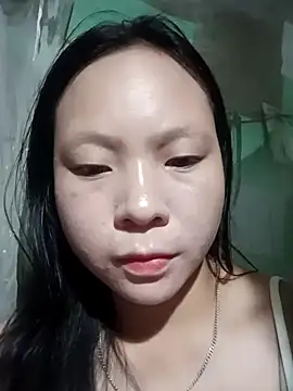 Snapshot of thien-nga chatting on 11-08-25, 12:25 thien-nga online show from 11-08-25, 12:25