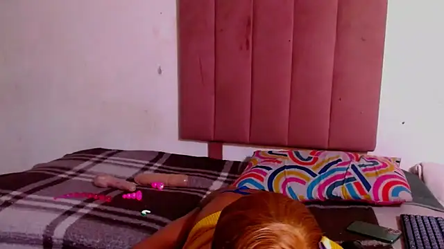 Nikistickyxx25 online show from 05-08-26, 03:10