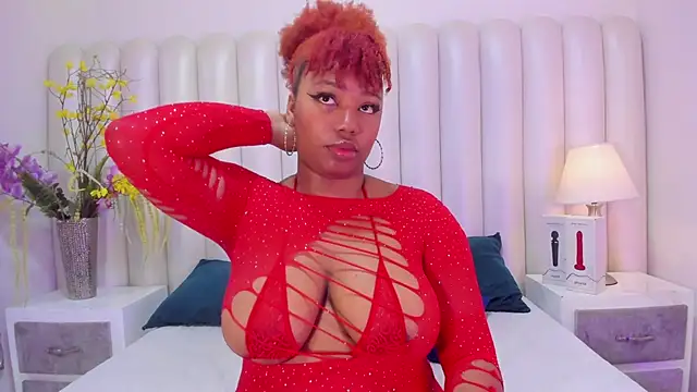 BrendaFernandez  online show from 03-10-26, 04:00