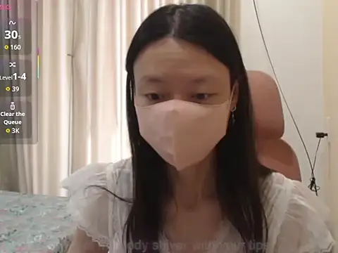 Lil-Cherries online show from 11-29-25, 02:55