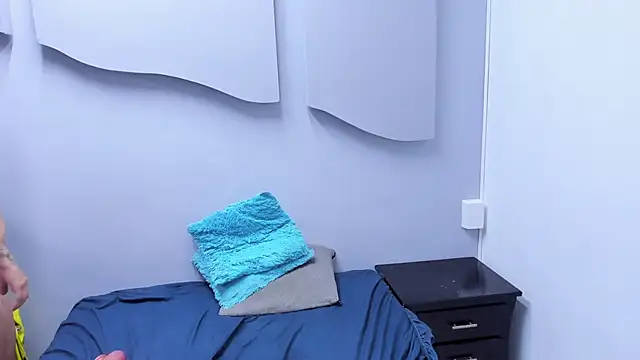 MiaCelestt online show from 04-21-26, 01:42